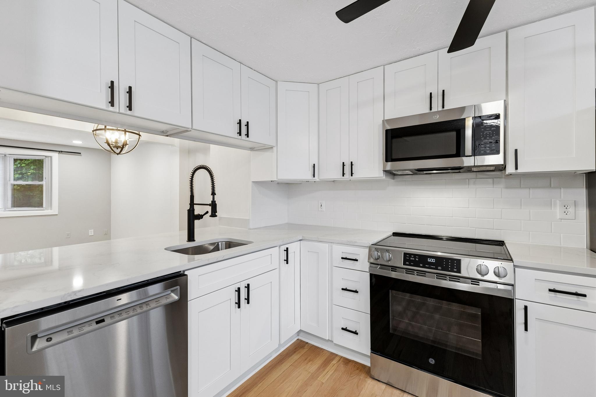 8317 BROOKVALE COURT