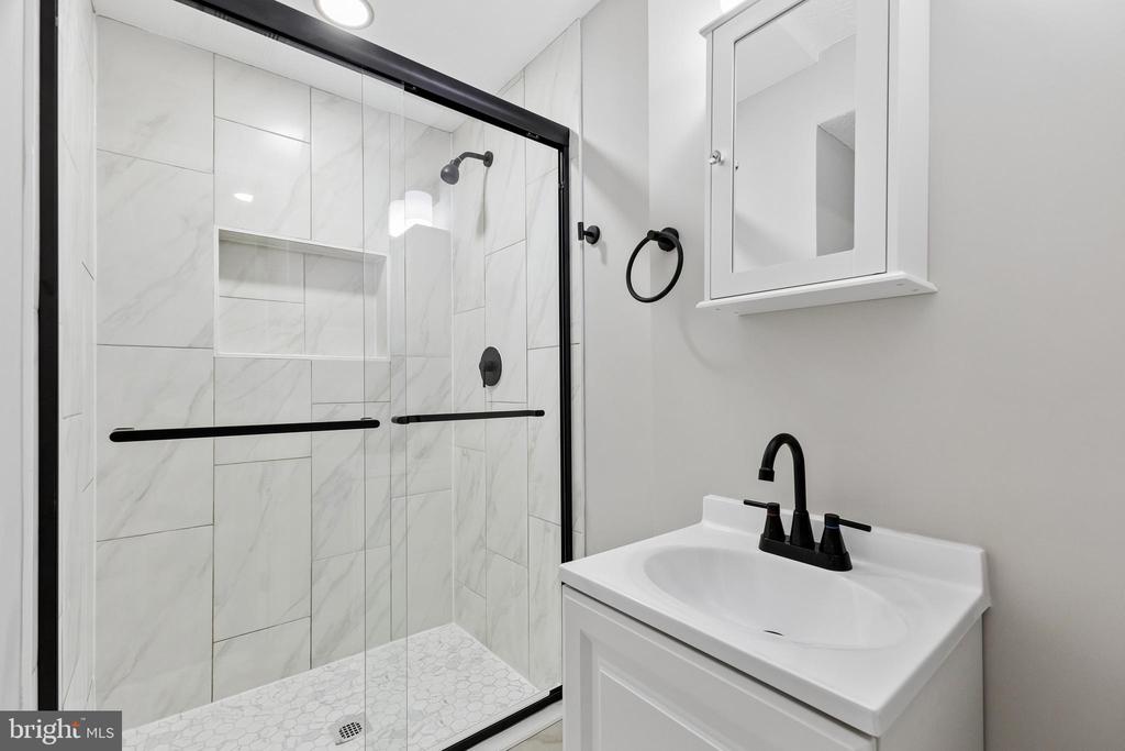 8317 BROOKVALE COURT