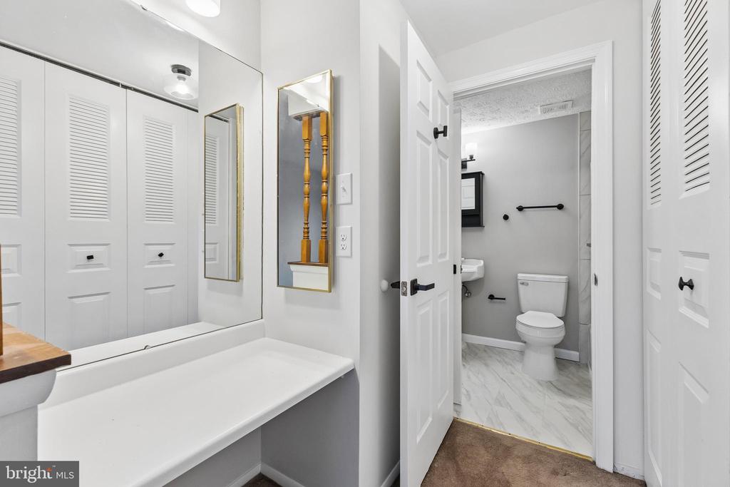 8317 BROOKVALE COURT