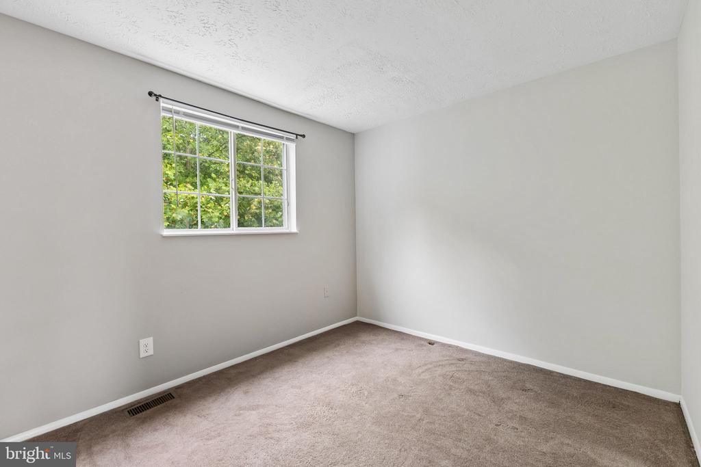 8317 BROOKVALE COURT