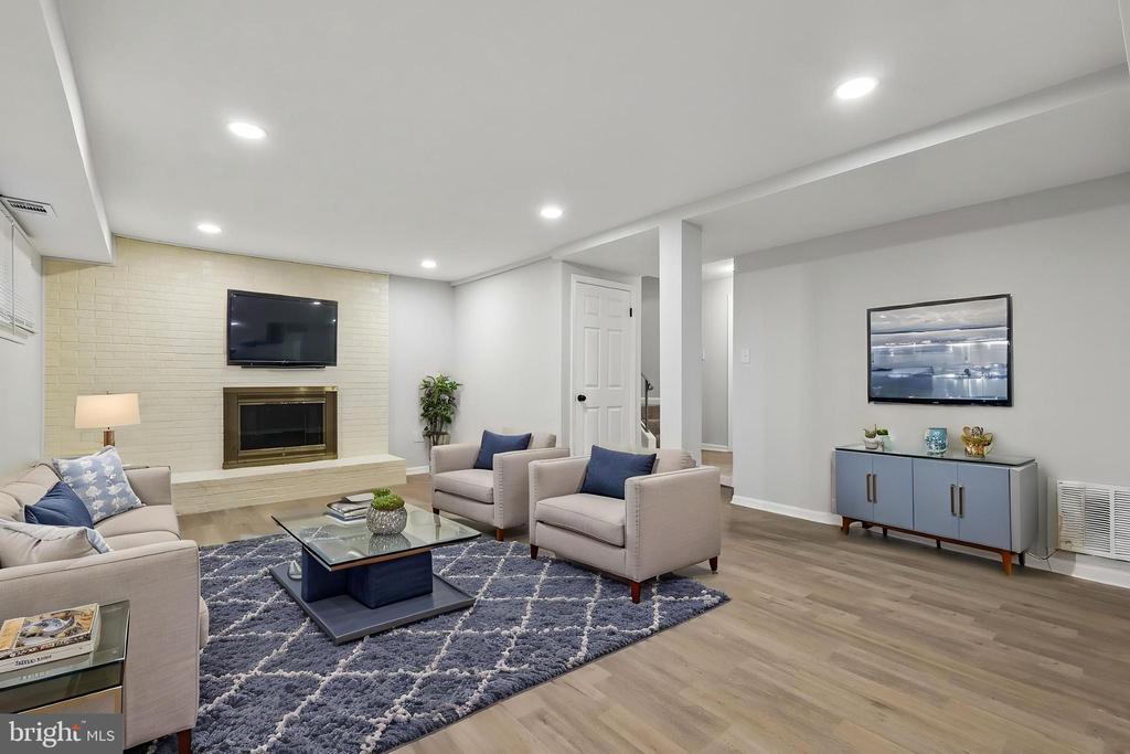 7937 BETHELEN WOODS LANE