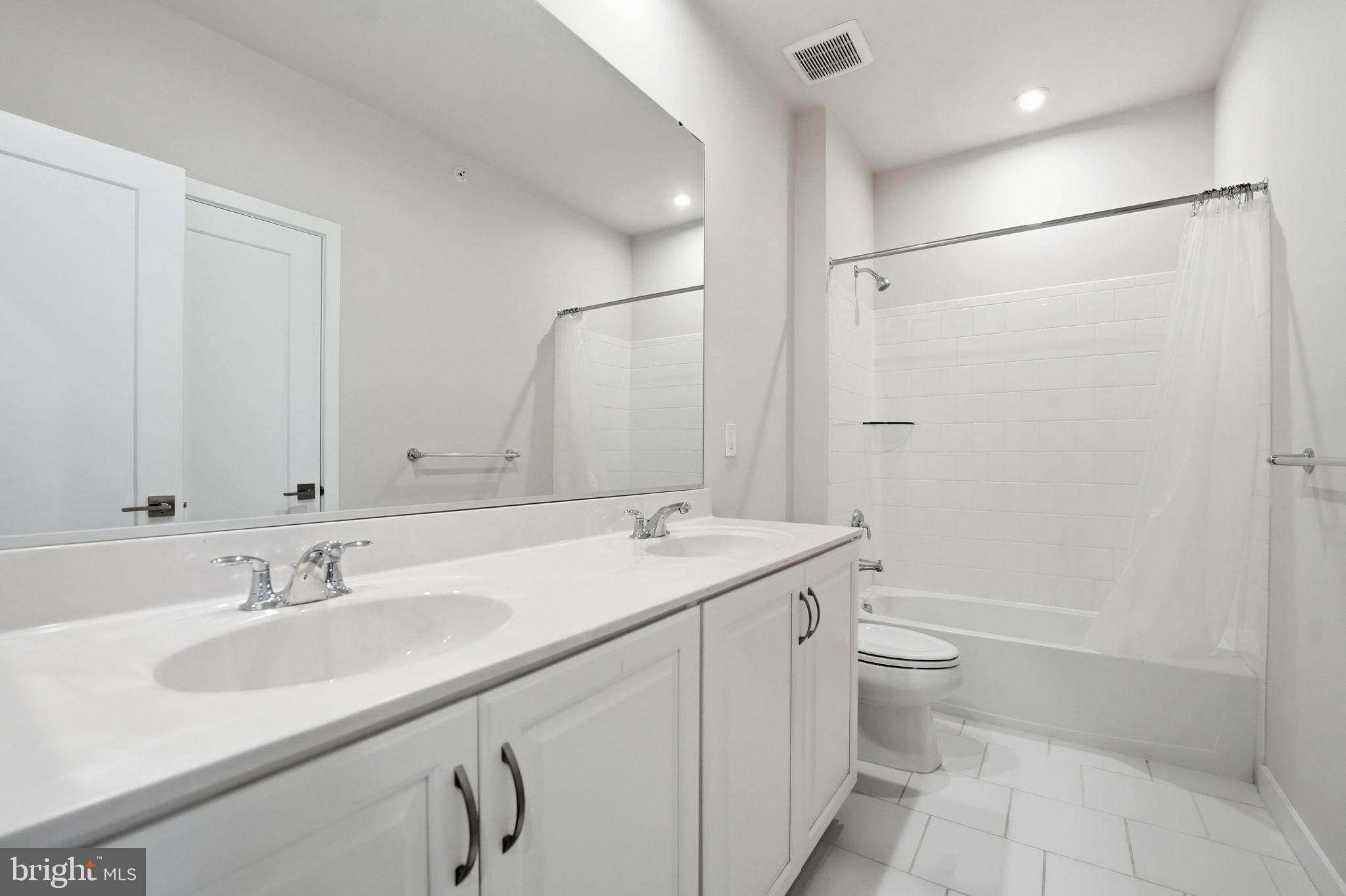 14421 BECKETT GLEN CIRCLE 1006