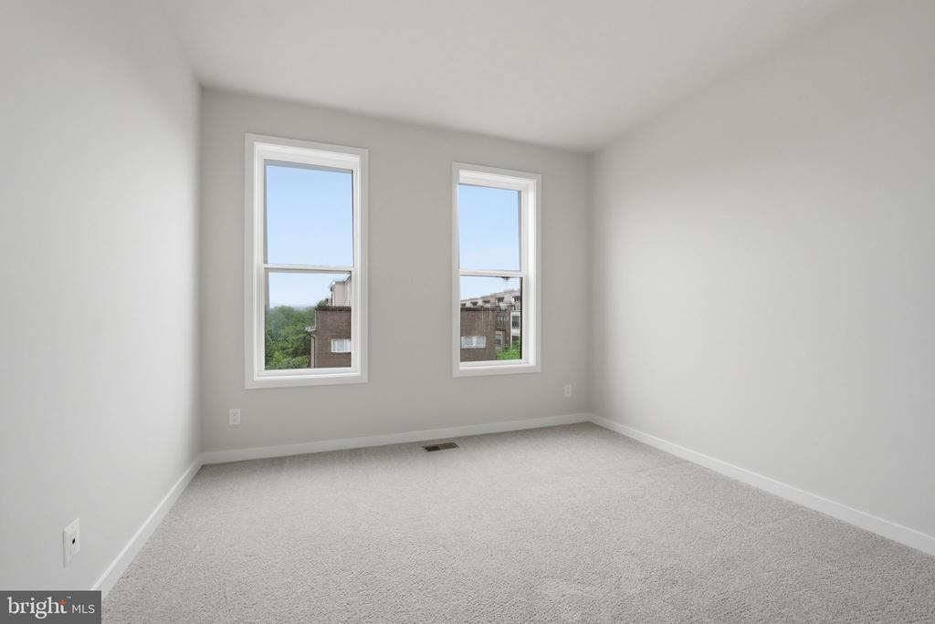 14421 BECKETT GLEN CIRCLE 1006