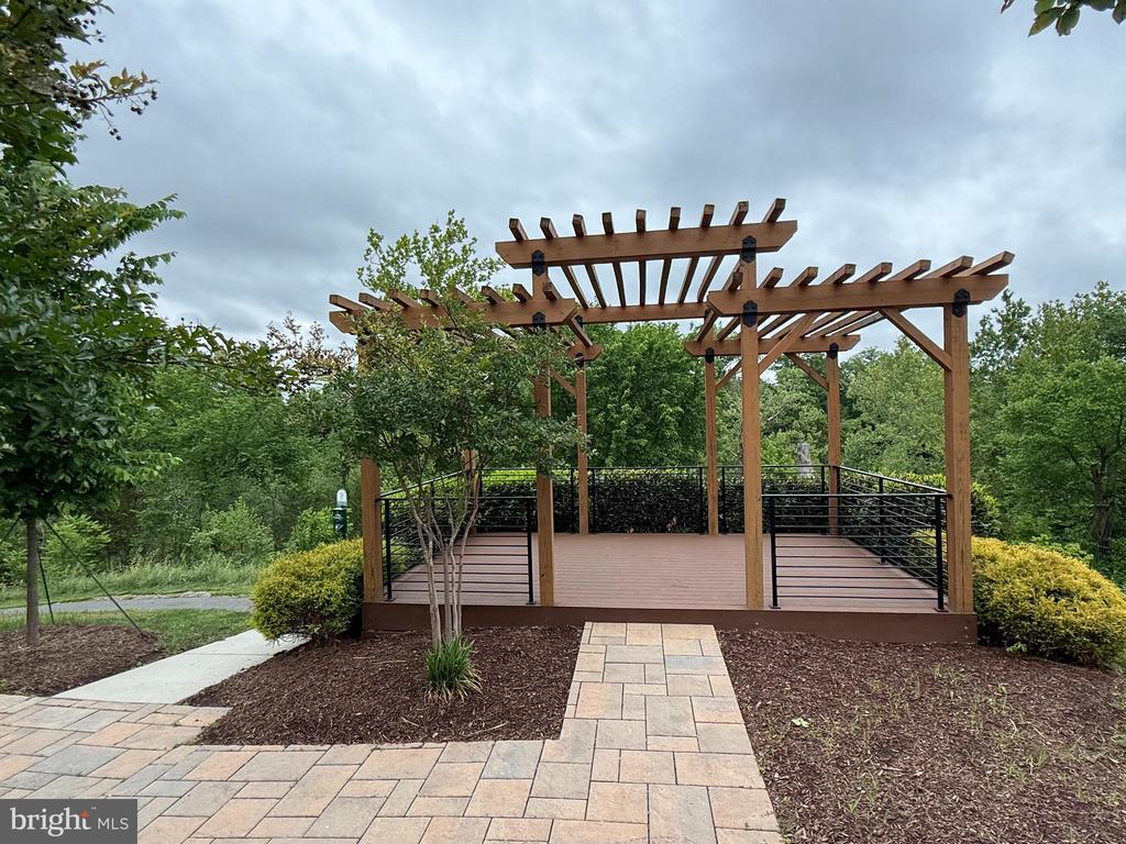 14421 BECKETT GLEN CIRCLE 1006