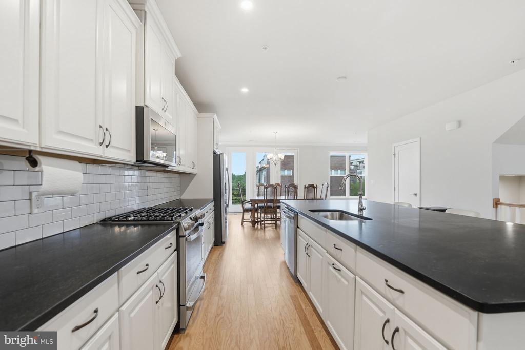 14421 BECKETT GLEN CIRCLE 1006