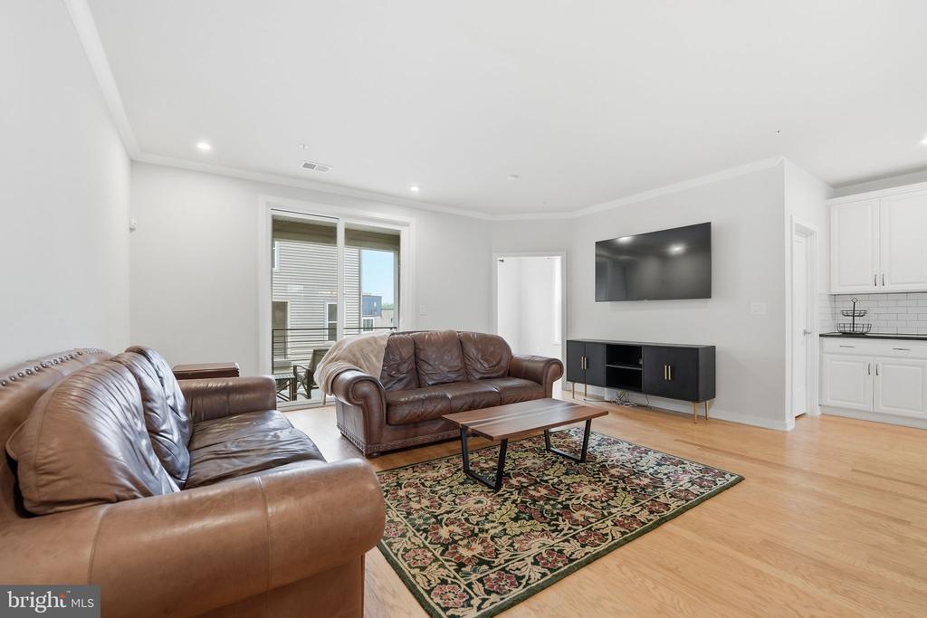 14421 BECKETT GLEN CIRCLE 1006