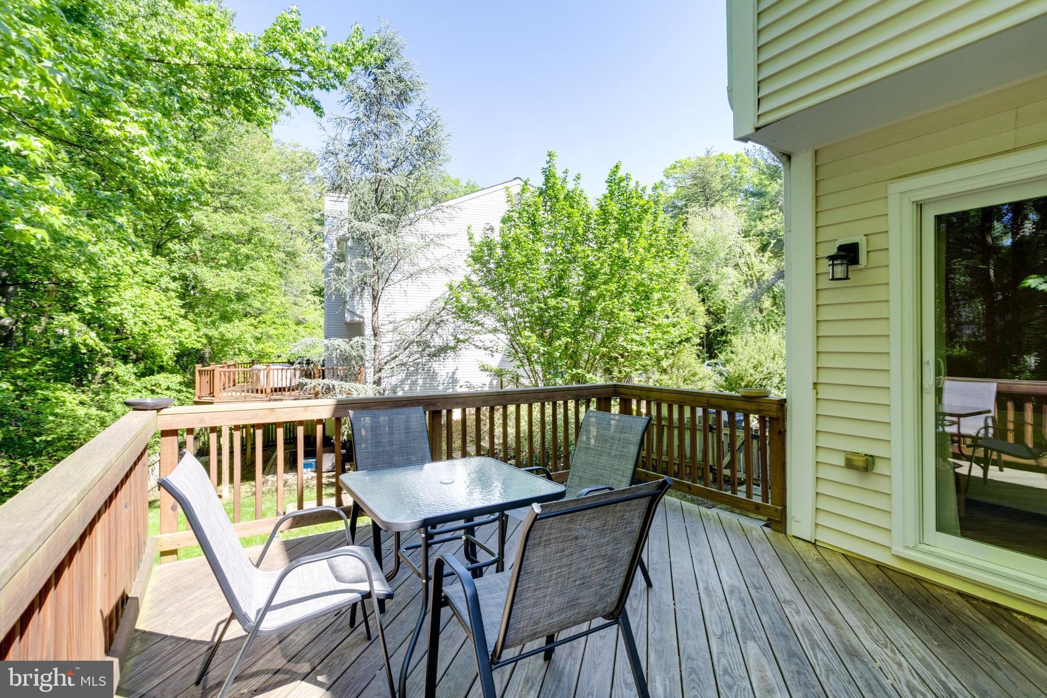 10582 REEDS LANDING CIRCLE
