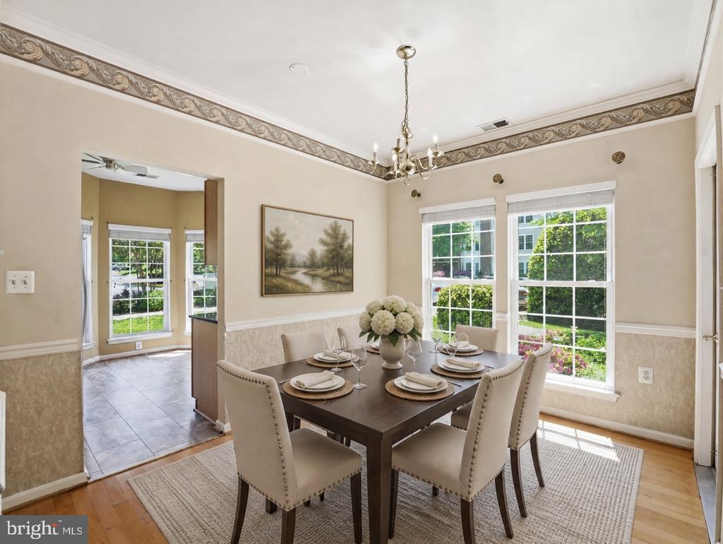 4135 FOUNTAINSIDE LANE Unit: 101