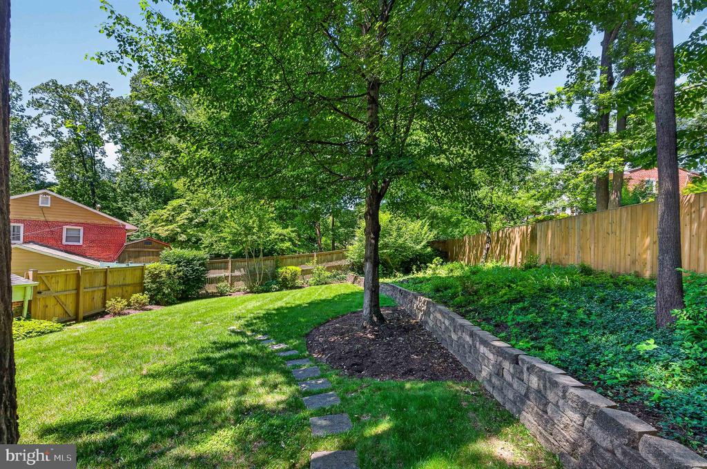 2640 FREY COURT