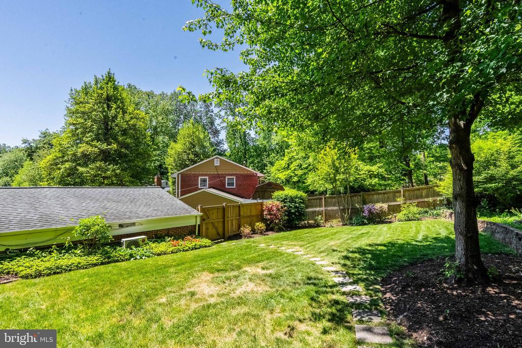 2640 FREY COURT