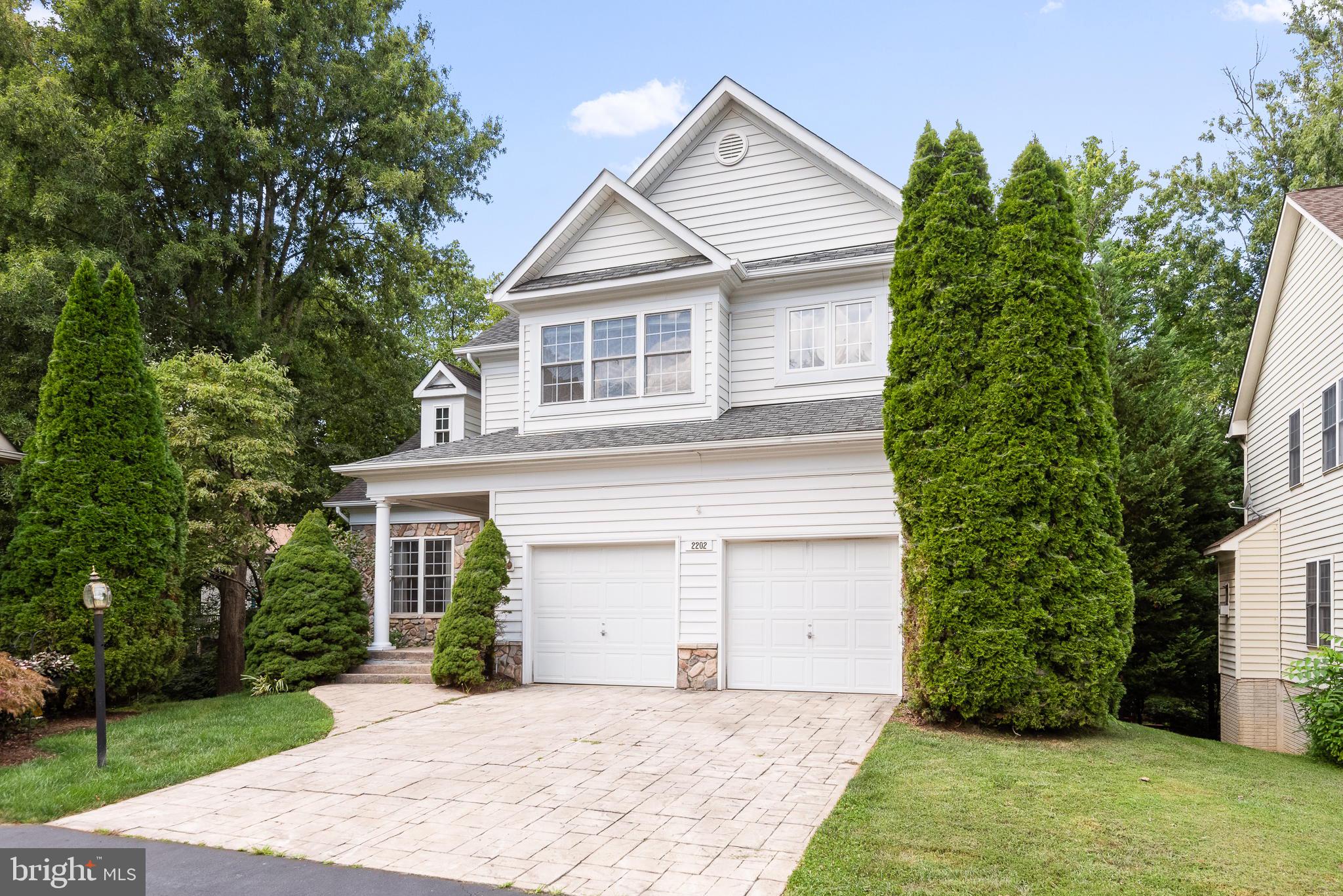 2202 SARAH WOODS COURT