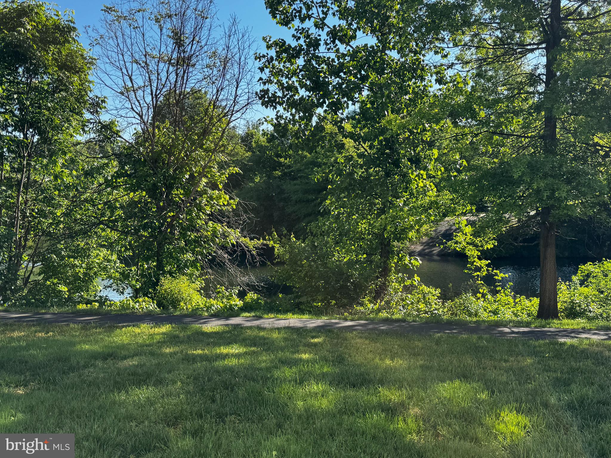 4925 CAHOON COURT