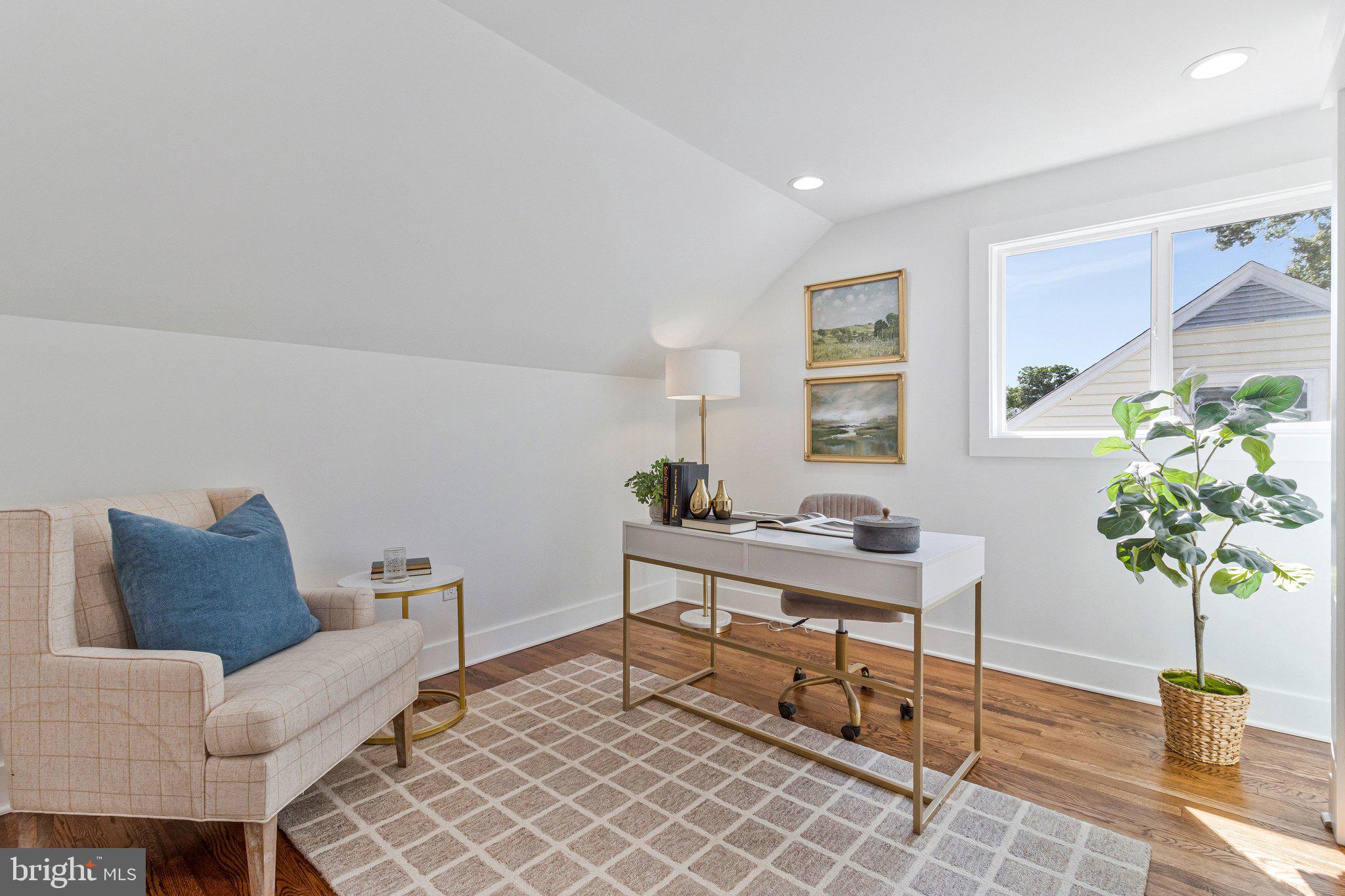 2249 SWEETBRIAR DRIVE