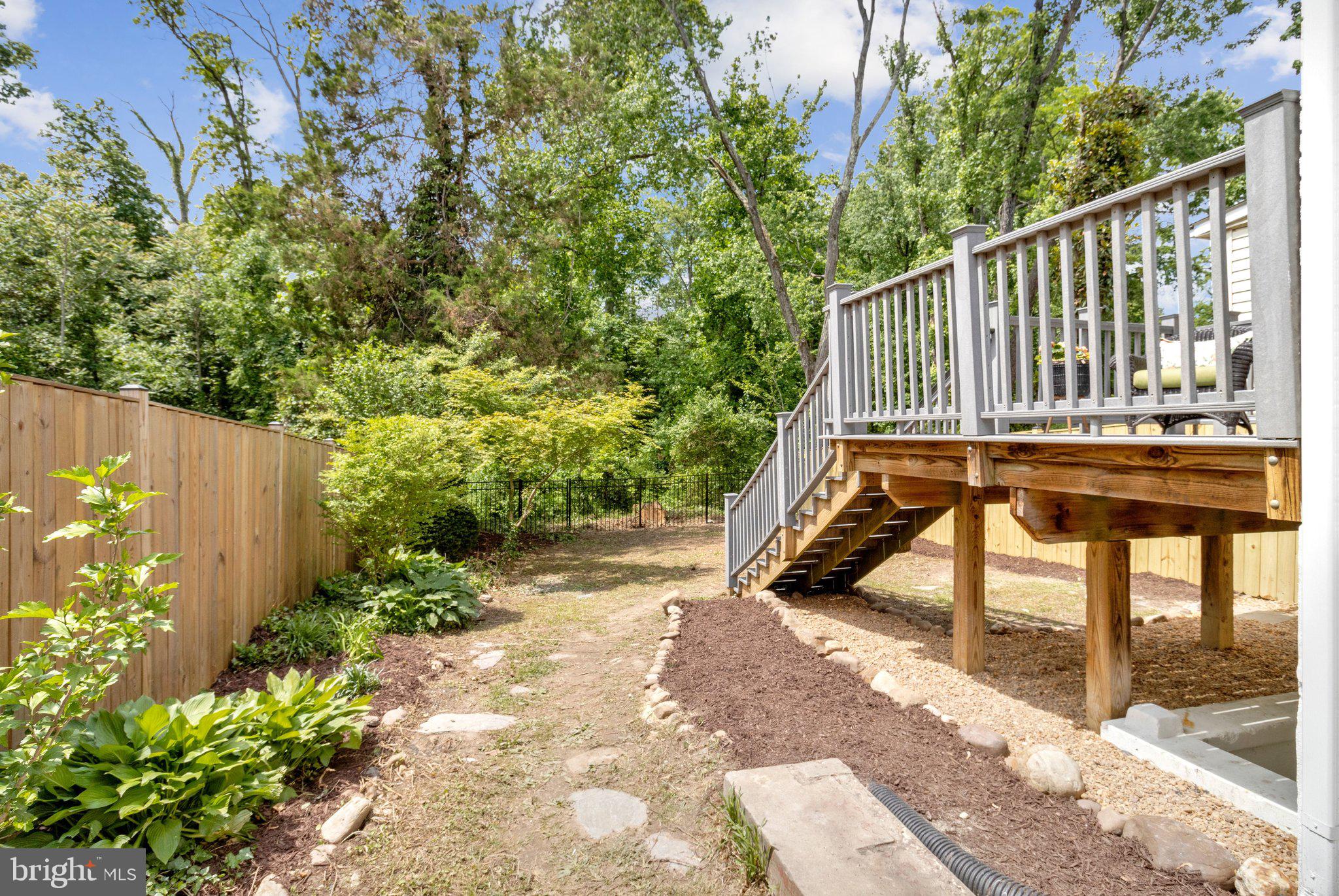 2249 SWEETBRIAR DRIVE