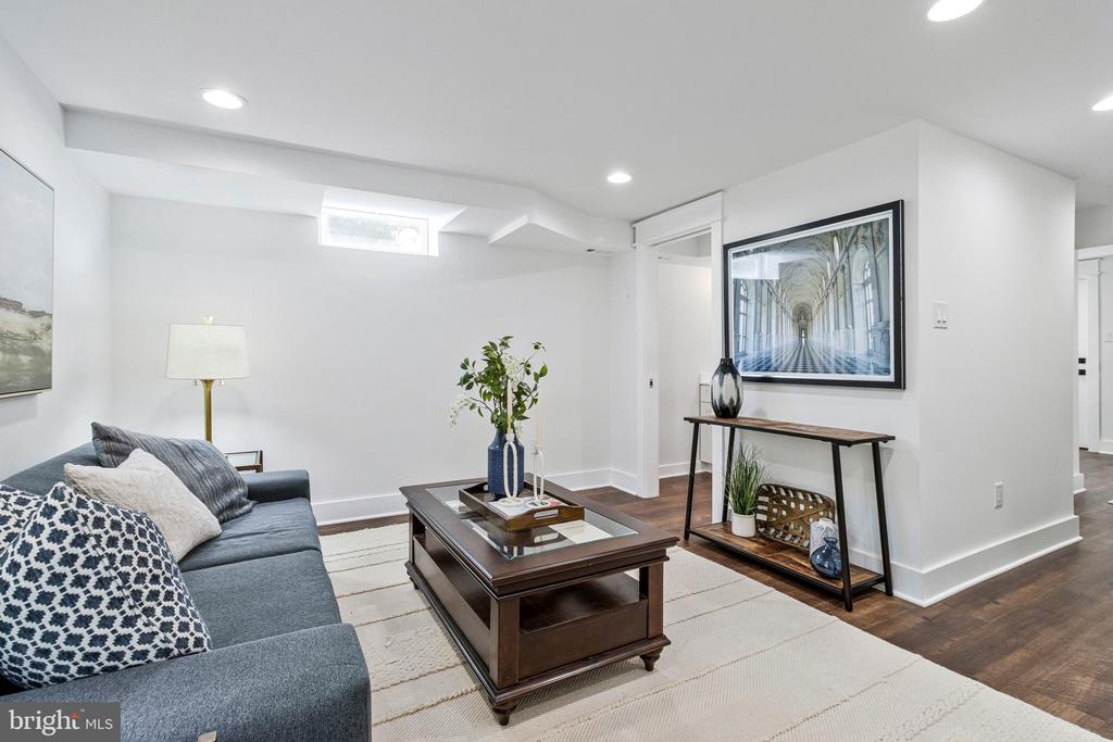 2249 SWEETBRIAR DRIVE