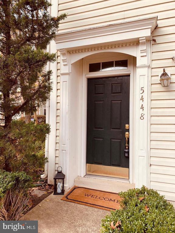 5448 CHIEFTAIN CIRCLE