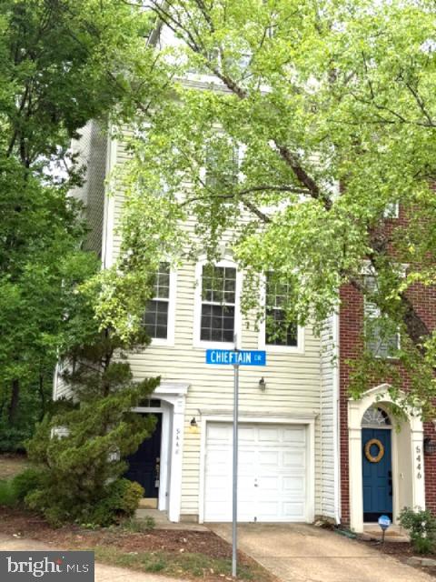 5448 CHIEFTAIN CIRCLE