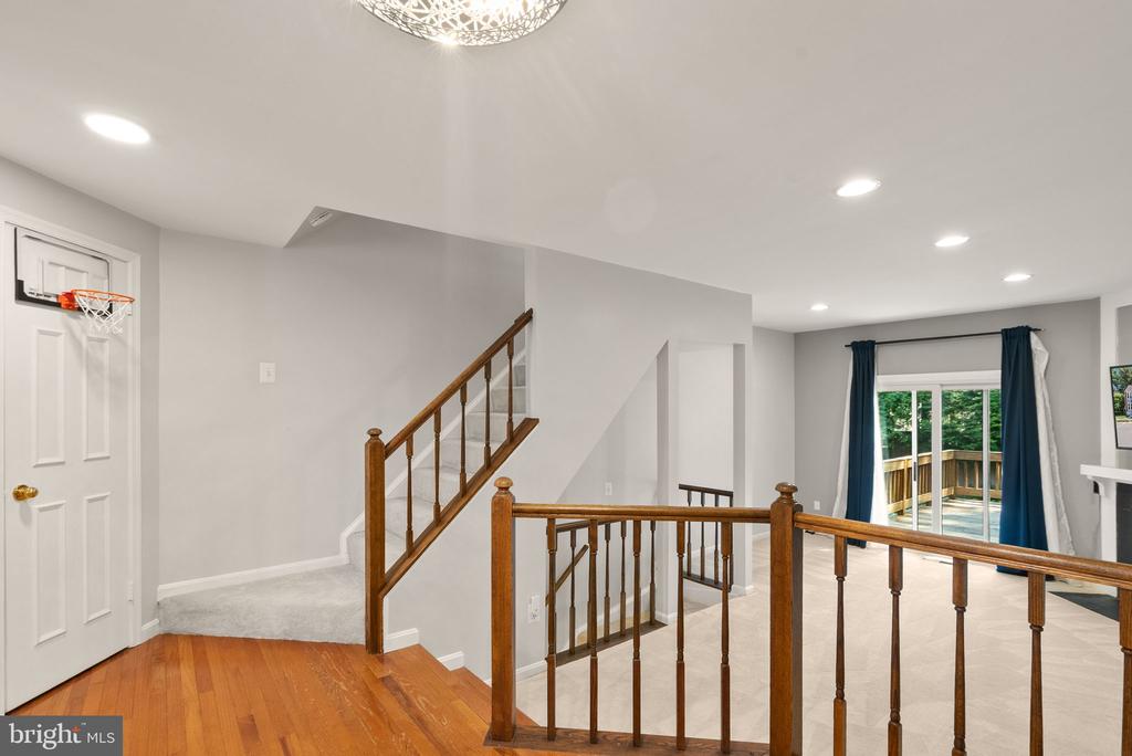 11243 SILENTWOOD LANE