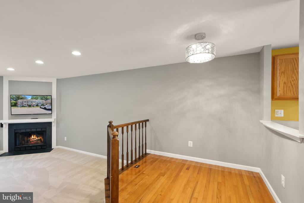 11243 SILENTWOOD LANE