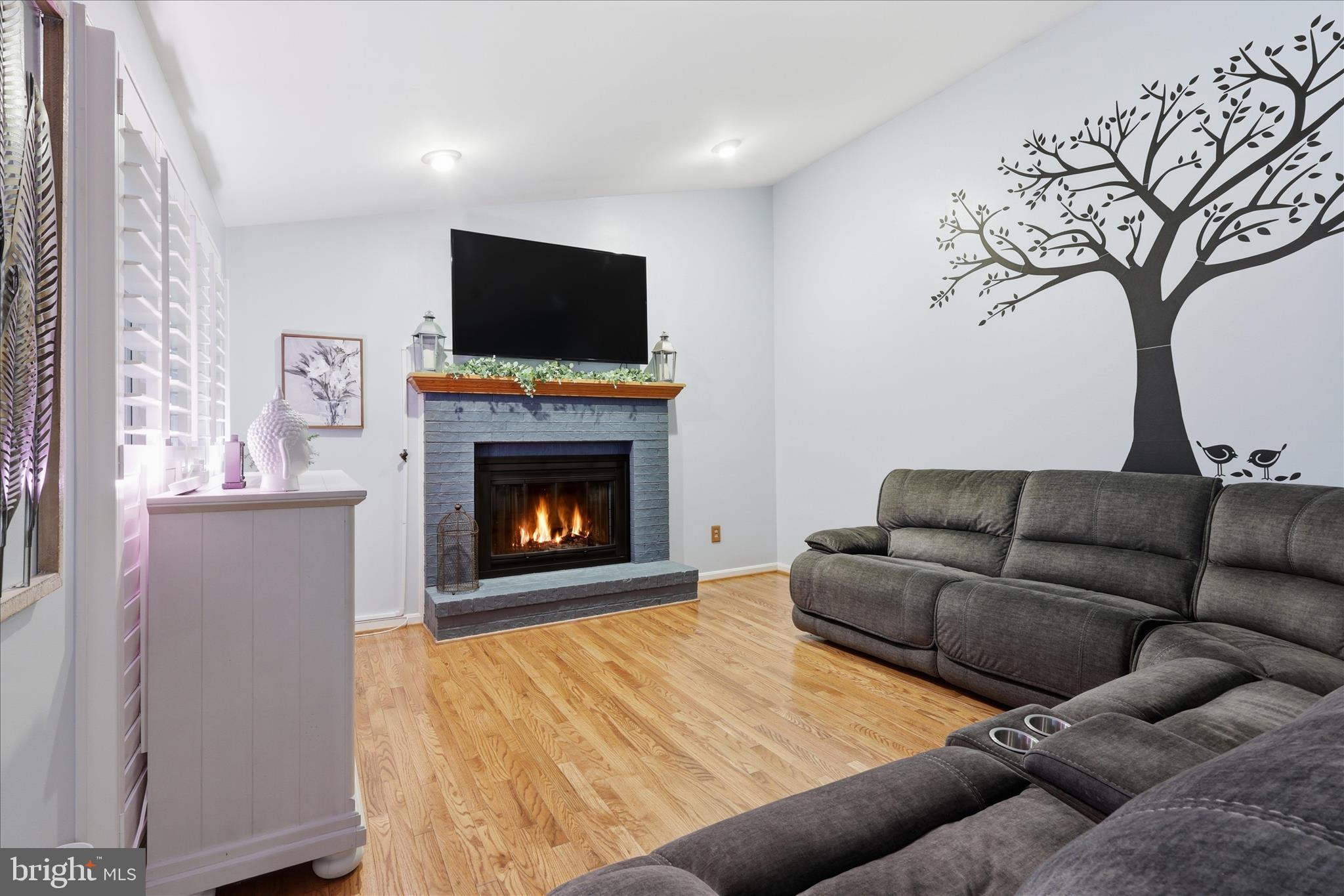 1498 POWELLS TAVERN PLACE