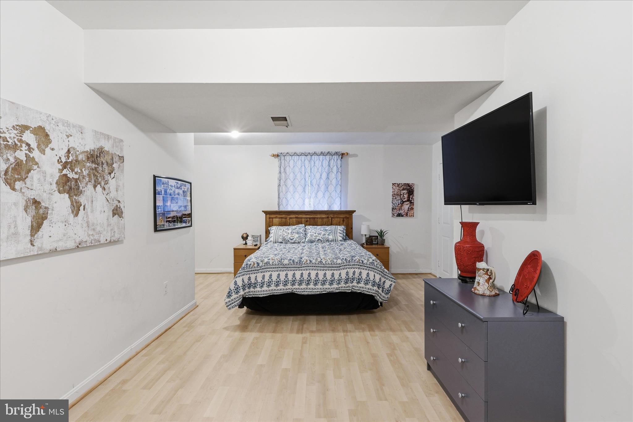 1498 POWELLS TAVERN PLACE