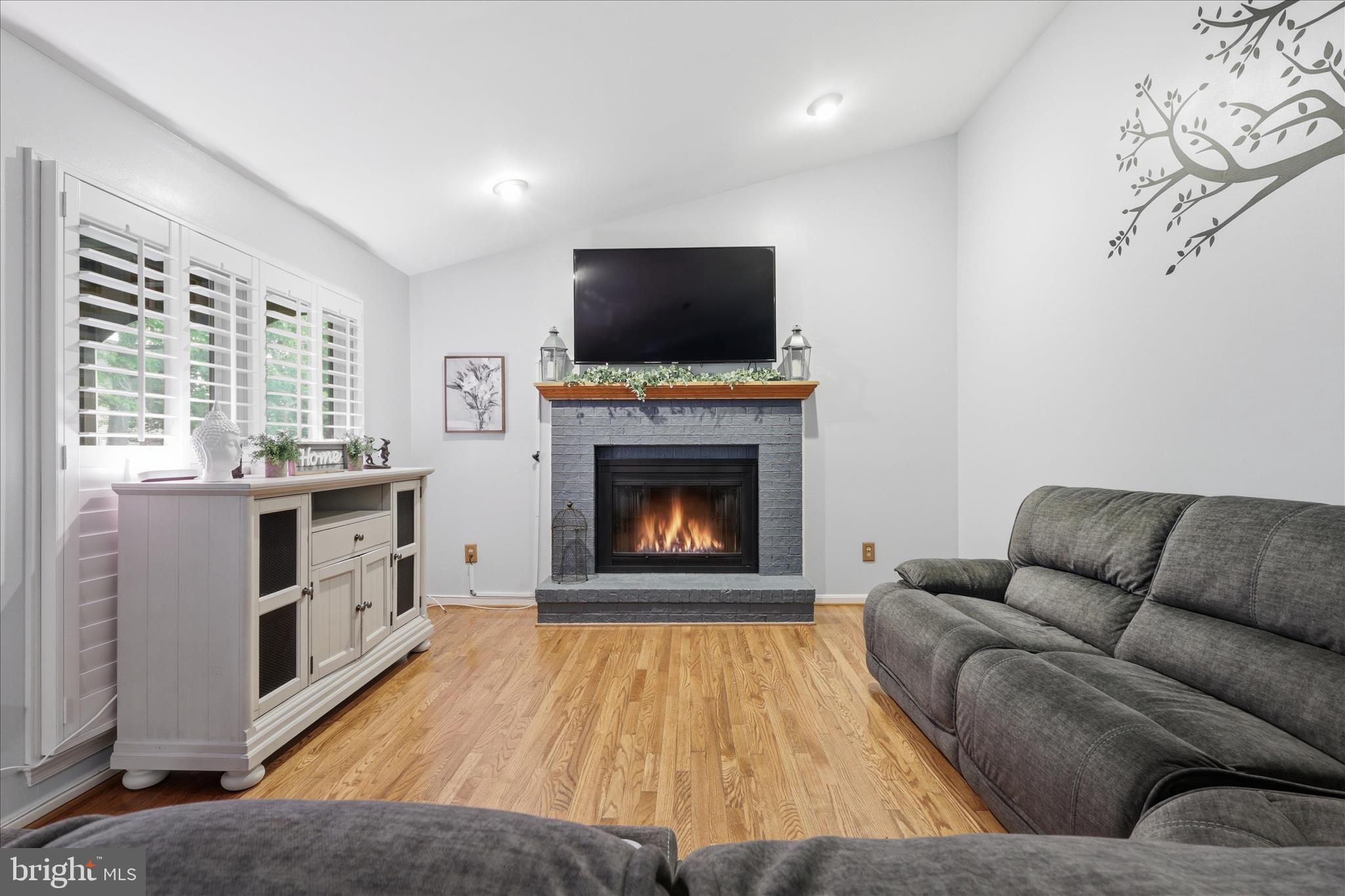 1498 POWELLS TAVERN PLACE