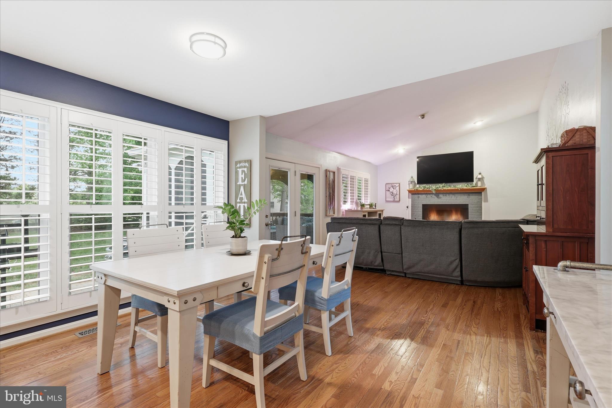 1498 POWELLS TAVERN PLACE