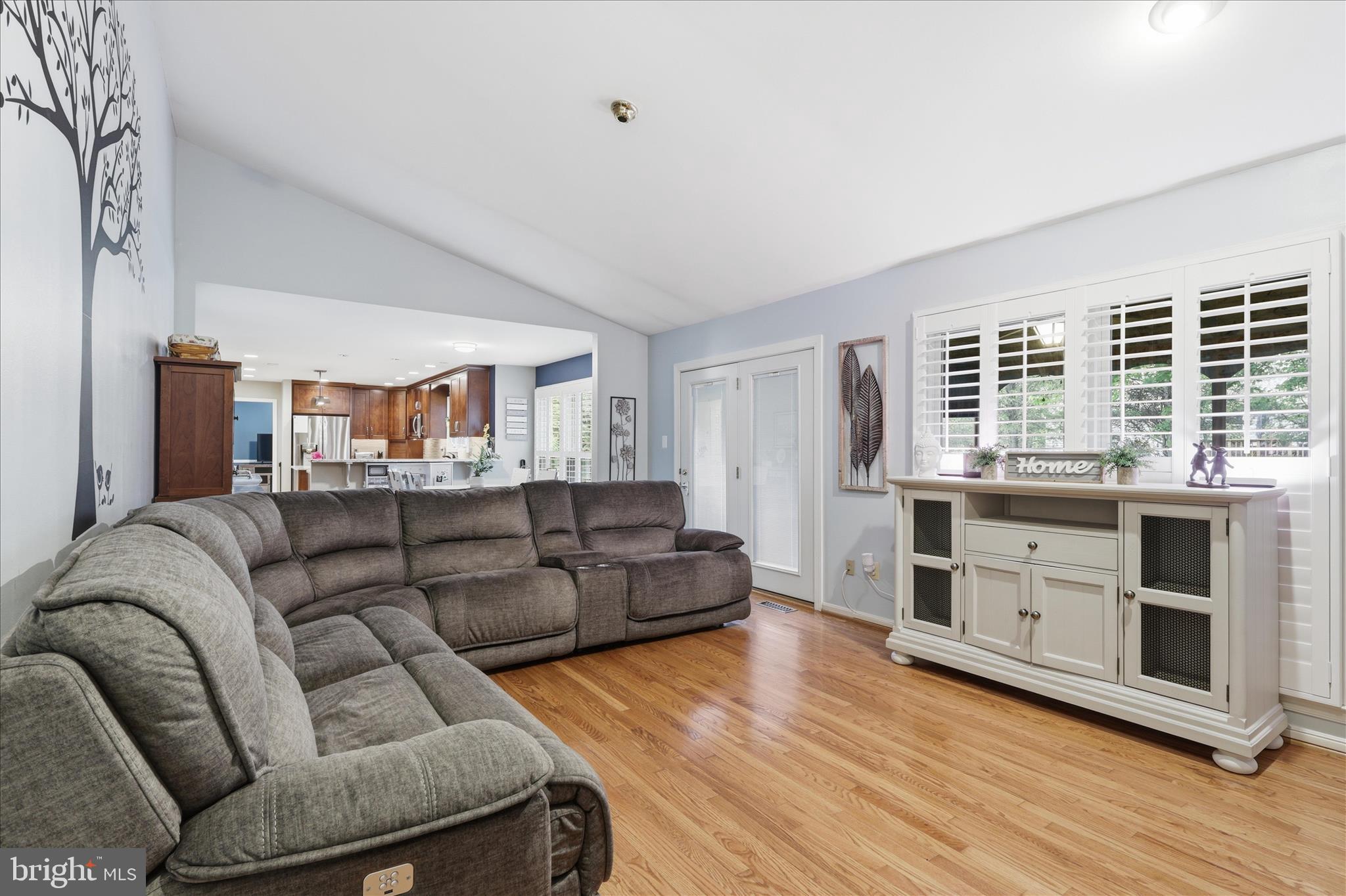 1498 POWELLS TAVERN PLACE