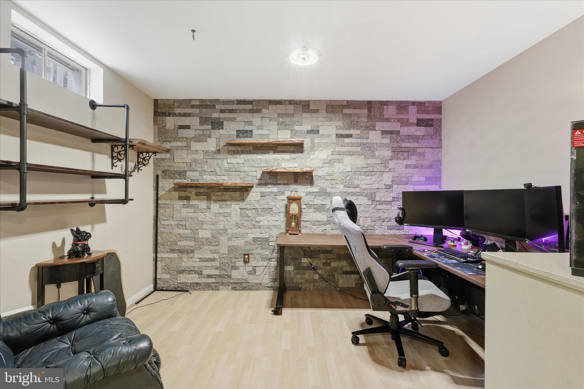 1498 POWELLS TAVERN PLACE