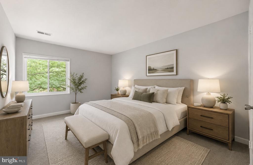 1558 NORTHGATE SQUARE 32B 1558-32B