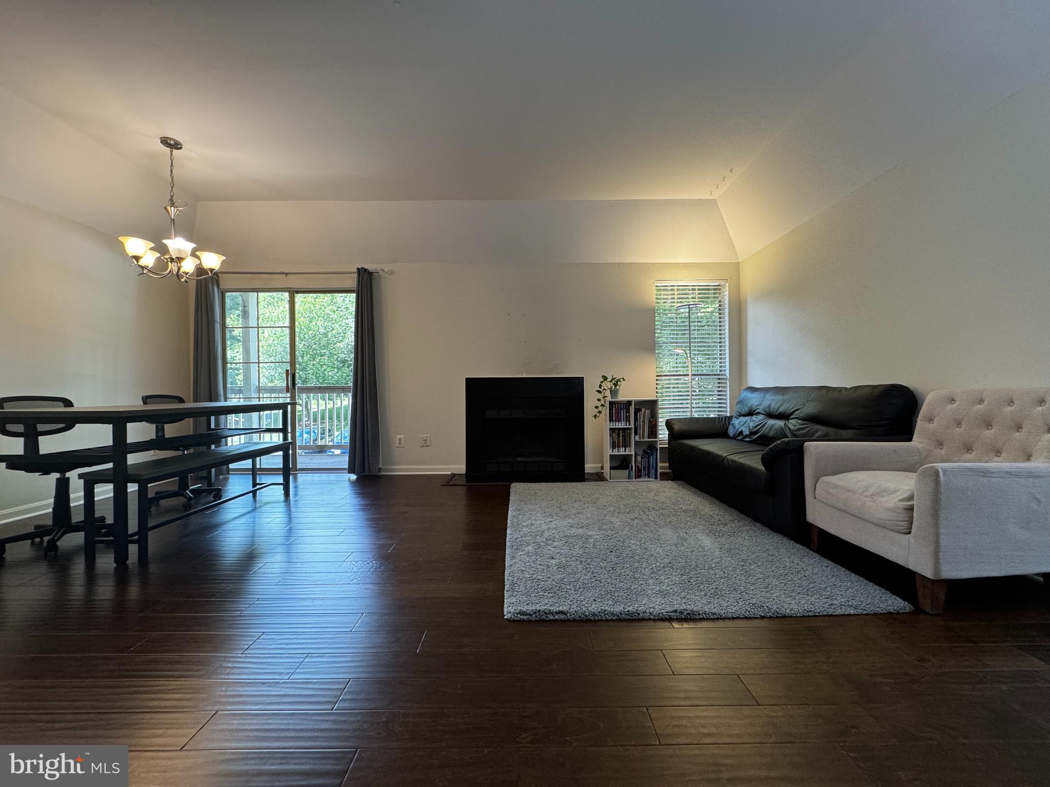12150 PENDERVIEW TERRACE 1328