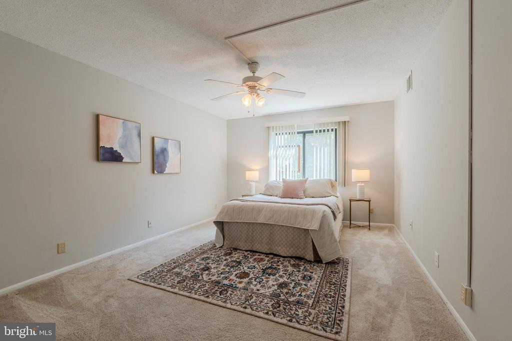 5901 MOUNT EAGLE DRIVE 510