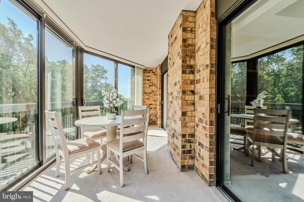 5901 MOUNT EAGLE DRIVE 510
