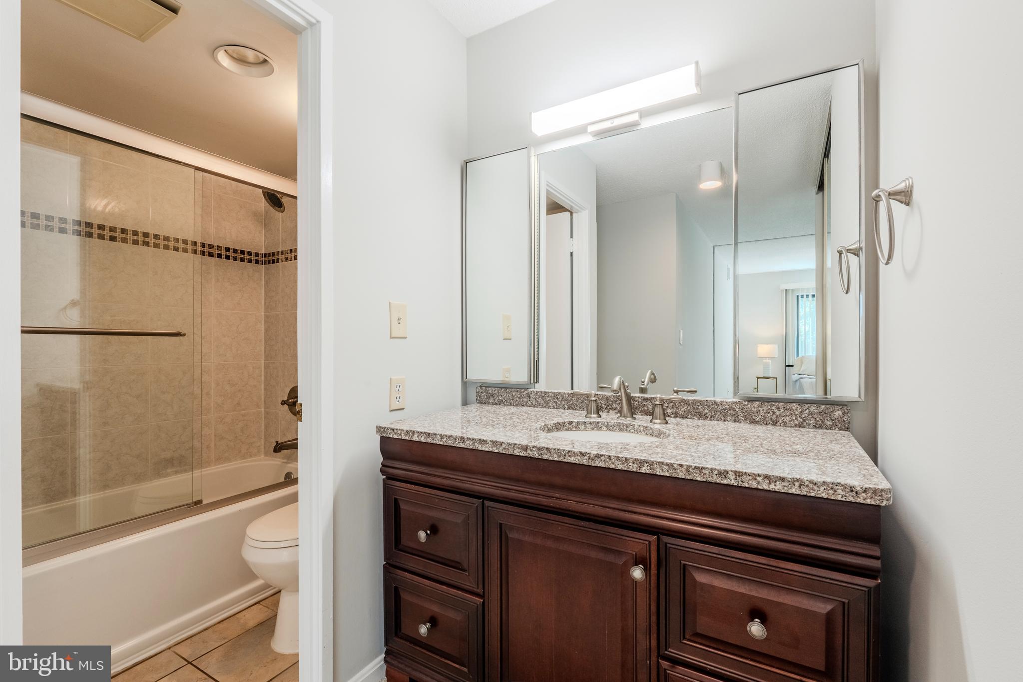 5901 MOUNT EAGLE DRIVE 510