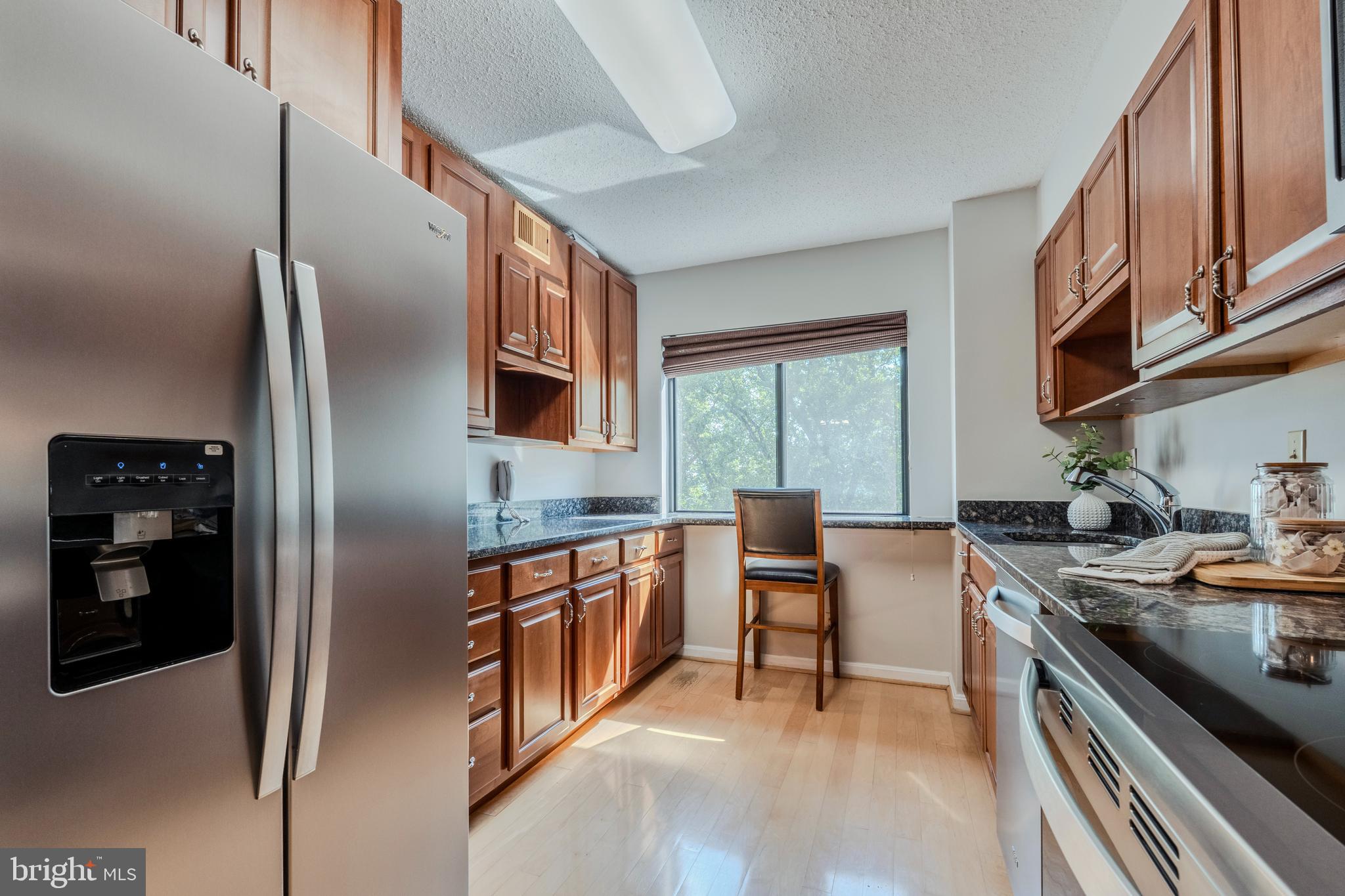 5901 MOUNT EAGLE DRIVE 510