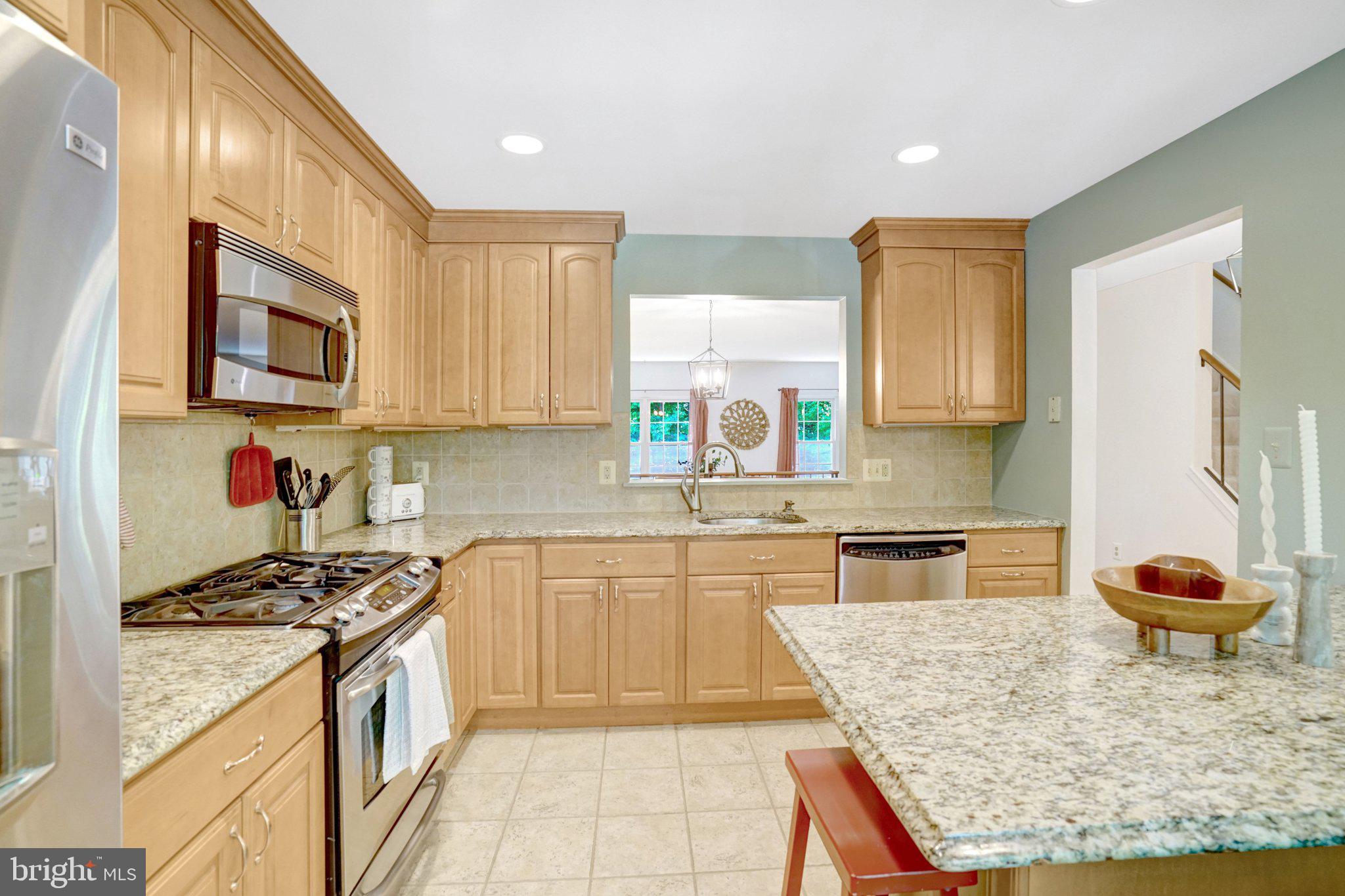 7868 NEWPORT GLEN PASS