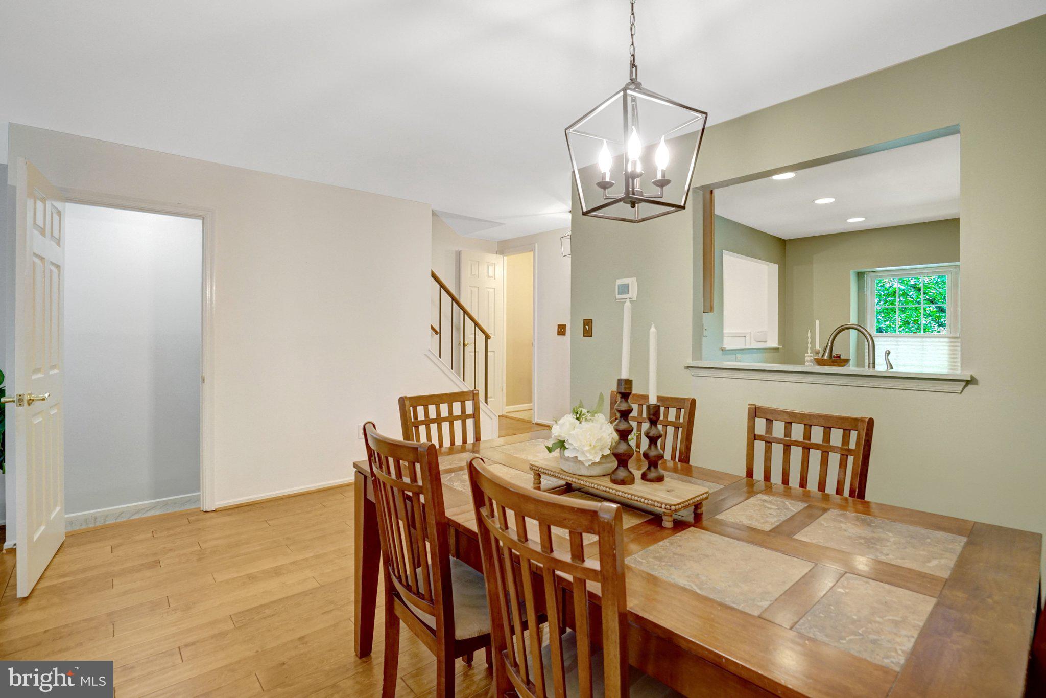 7868 NEWPORT GLEN PASS