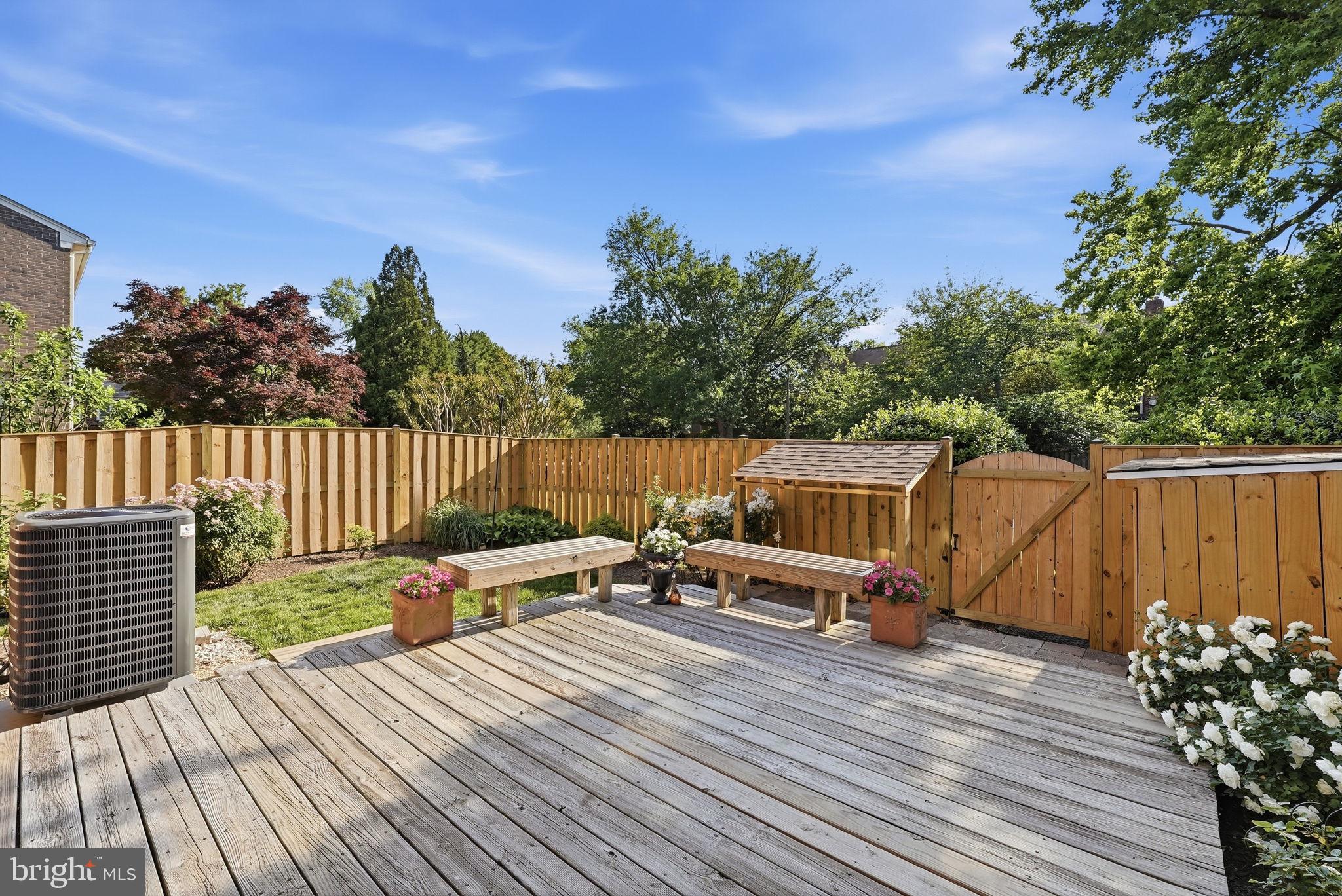 8218 DOCTOR CRAIK COURT