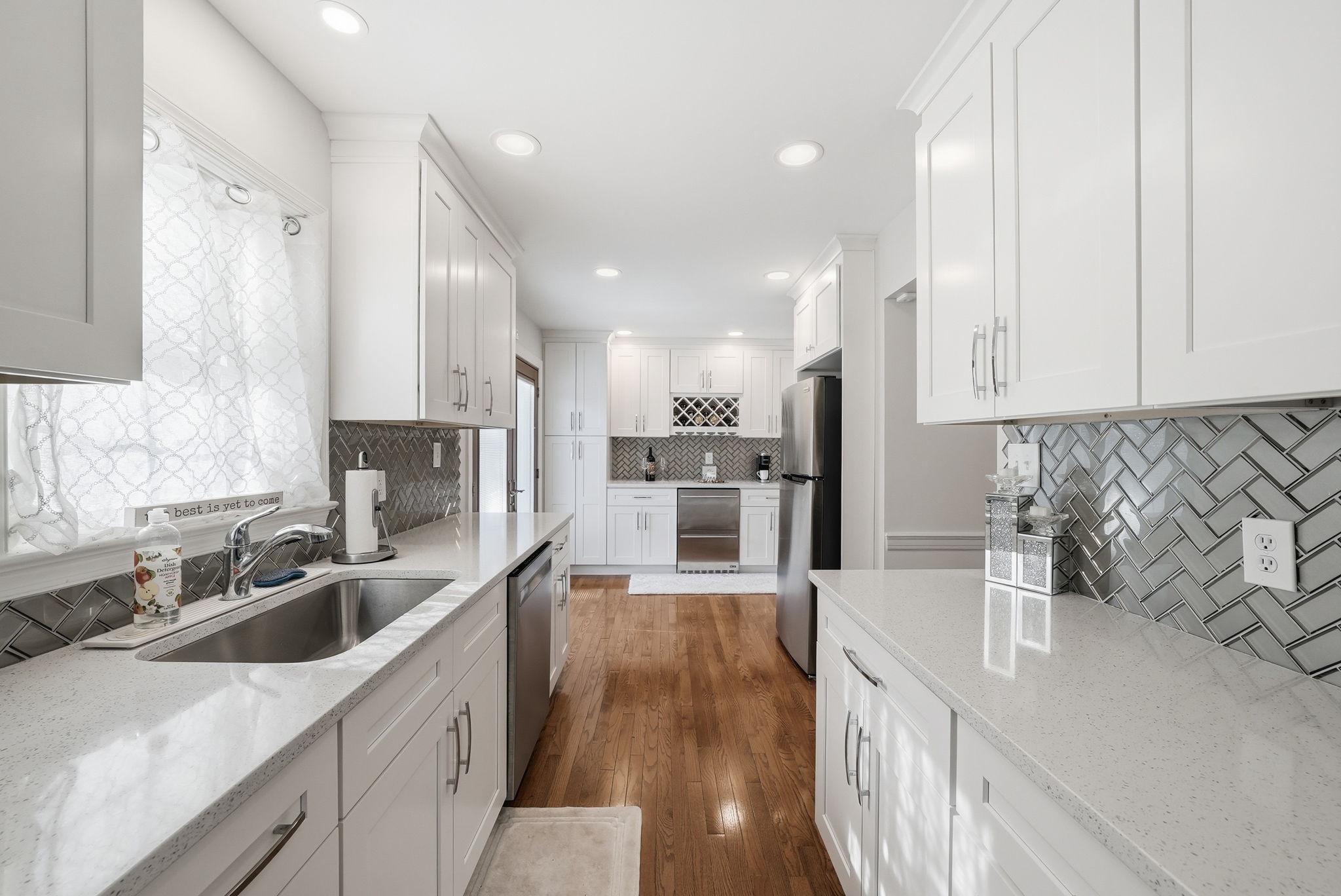 8218 DOCTOR CRAIK COURT