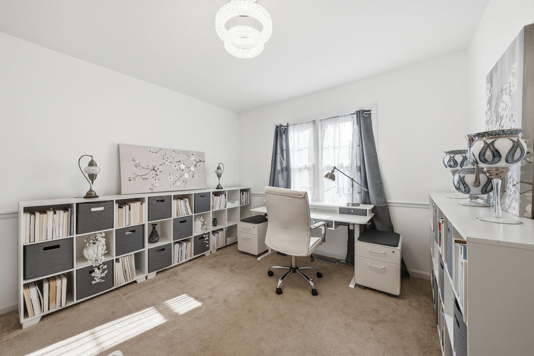 8218 DOCTOR CRAIK COURT