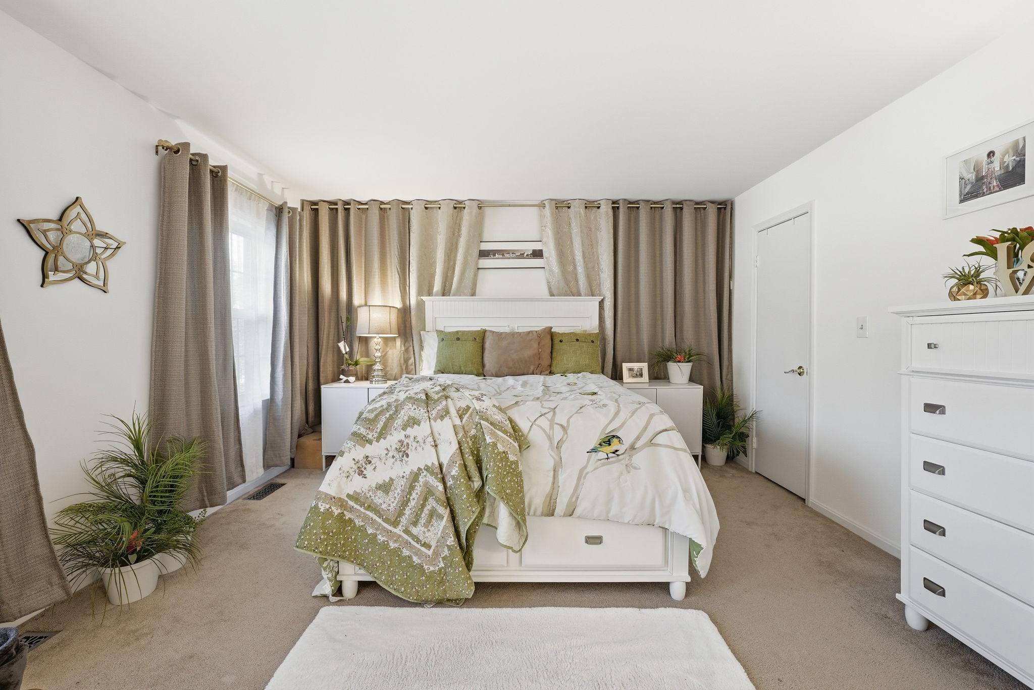 8218 DOCTOR CRAIK COURT