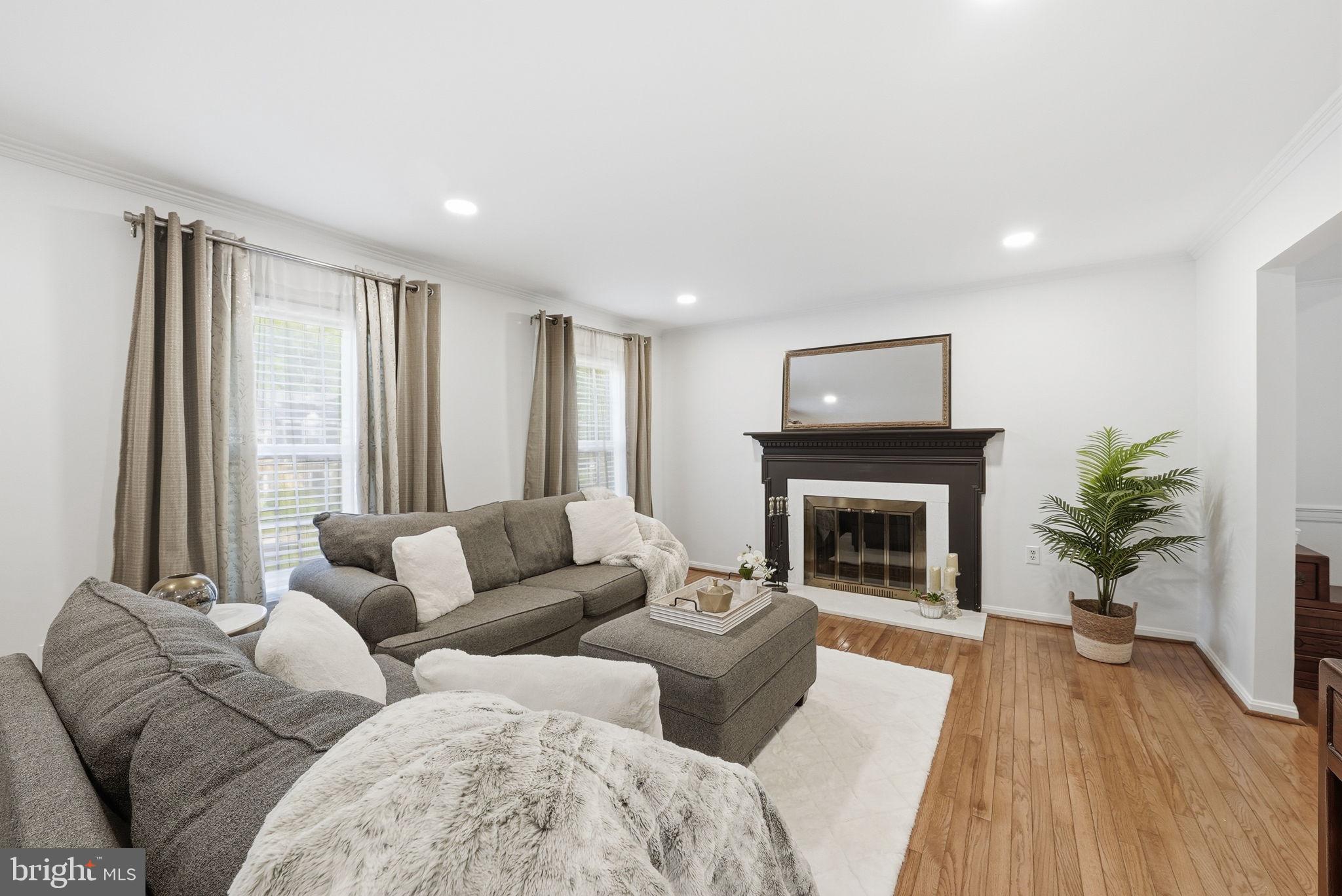 8218 DOCTOR CRAIK COURT