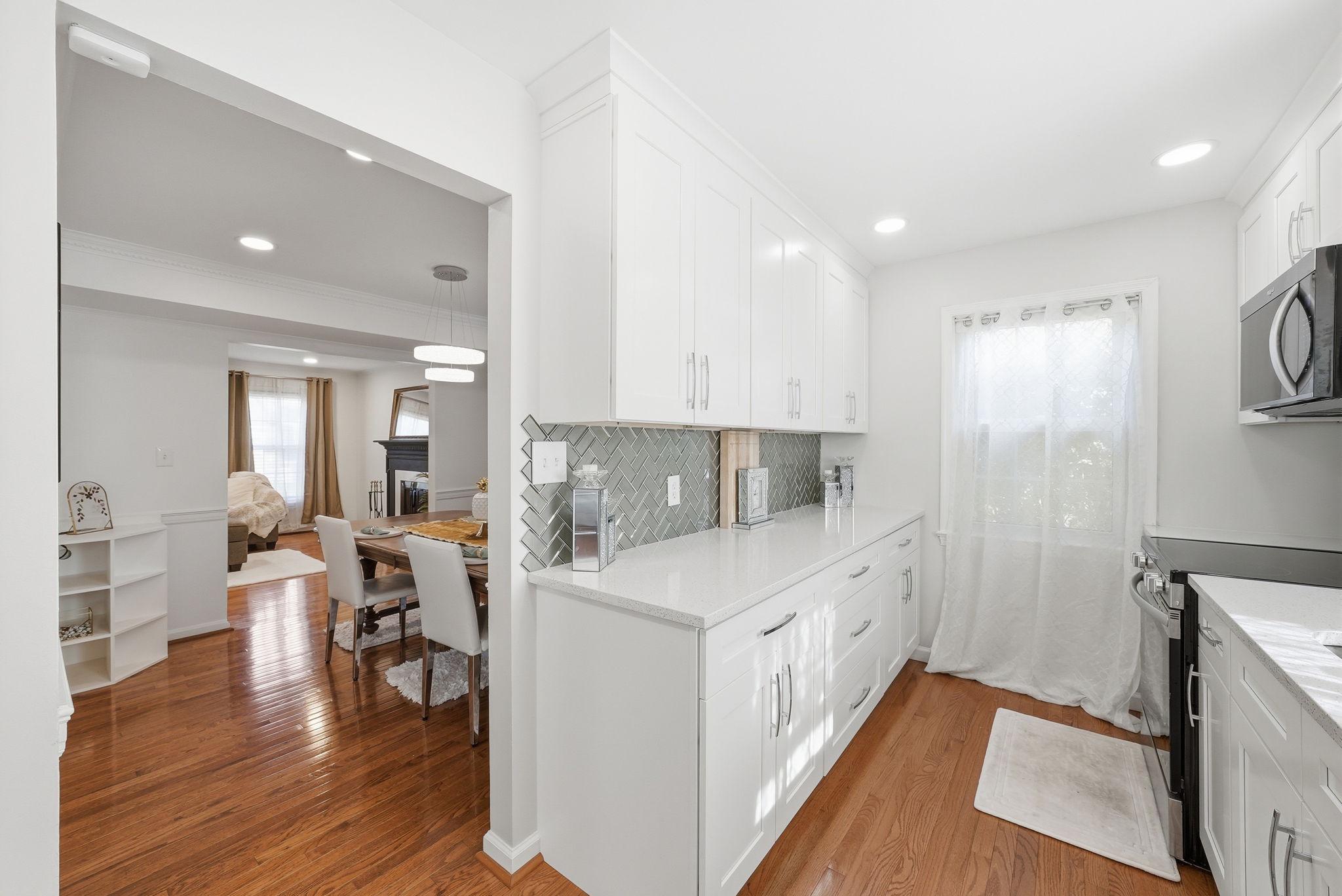 8218 DOCTOR CRAIK COURT