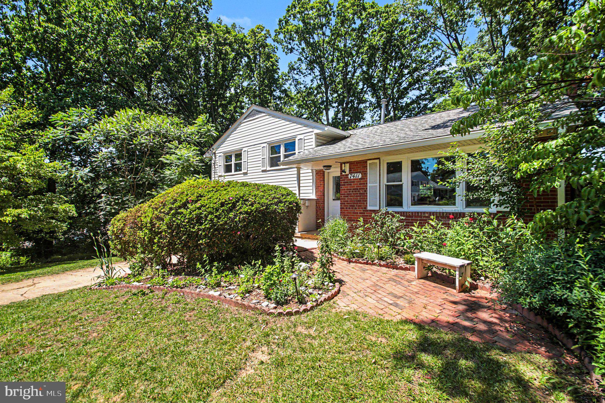 7411 ELLWOOD PLACE