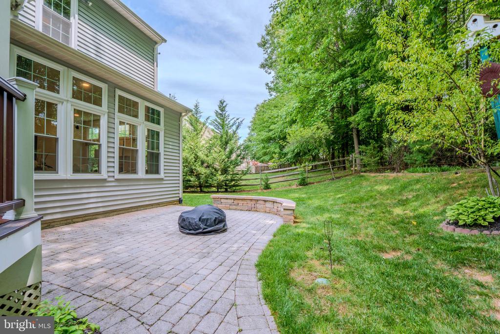 4907 ELSA COURT