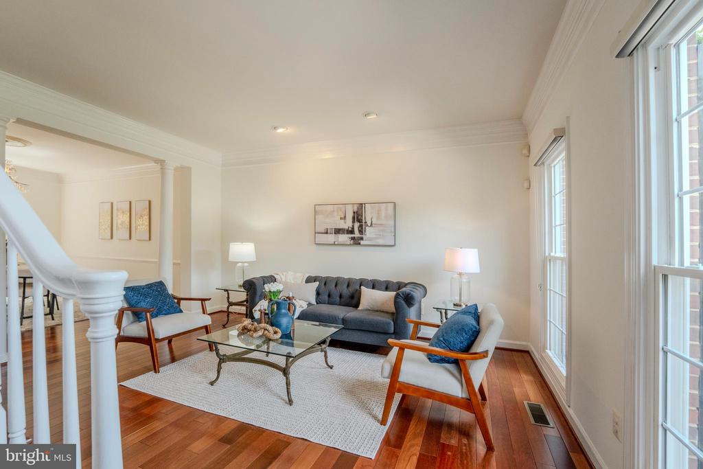 4907 ELSA COURT