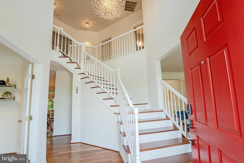 4907 ELSA COURT