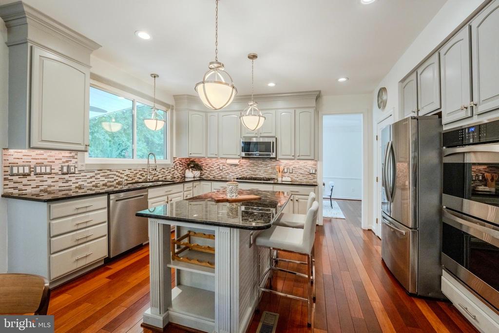 4907 ELSA COURT