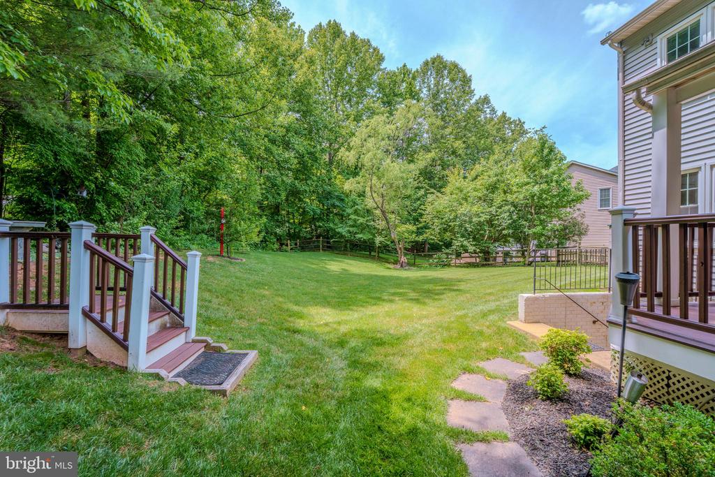 4907 ELSA COURT