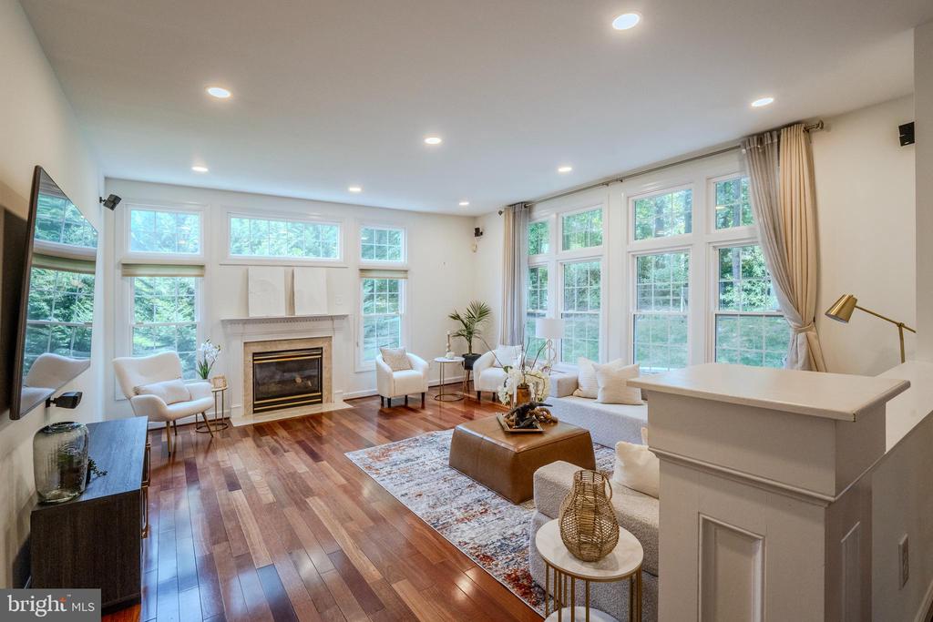 4907 ELSA COURT